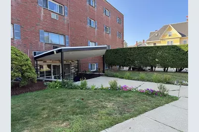 183 Mount Auburn St #15, Watertown, MA 02472 - Photo 1