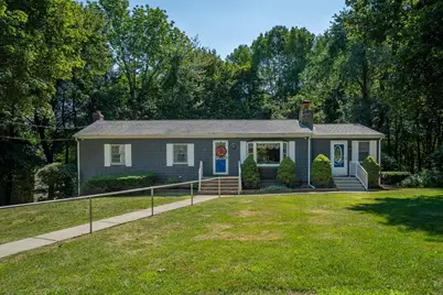 55 Central Ave, Paxton, MA 01612 - Photo 1