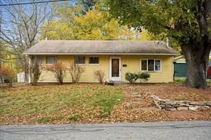 2 Sunset Ln, Spencer, MA 01562 - Photo 1