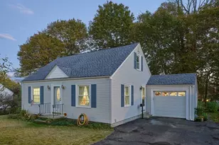 11 Inwood Rd, Auburn, MA 01501 - Photo 1