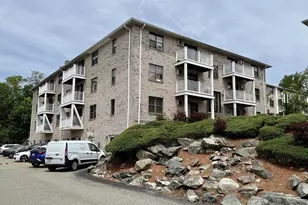 22 Kenmar Dr, Billerica, MA 01821 - Photo 1