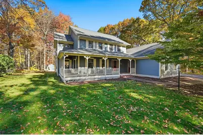 37 Oakridge Dr, Belchertown, MA 01007 - Photo 1