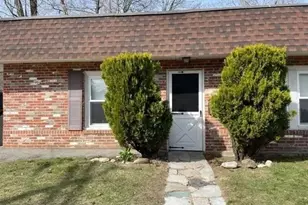 2 Brookside Ave, Worcester, MA 01602 - Photo 1