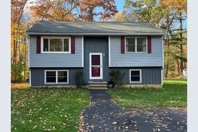 62 Faulkner Ave, Wilmington, MA 01887 - Photo 1