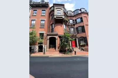 4 Walnut St. #3R, Boston, MA 02108 - Photo 1