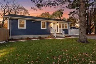 106 Hull St, Beverly, MA 01915 - Photo 1