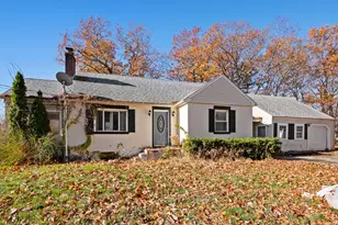 15 White St, Lunenburg, MA 01462 - Photo 1