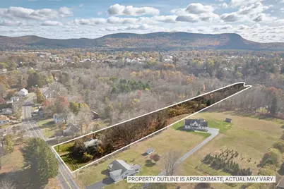 38 West St, Easthampton, MA 01027 - Photo 1