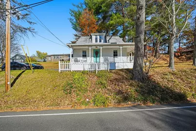 196 Pendleton Avenue, Chicopee, MA 01020 - Photo 1