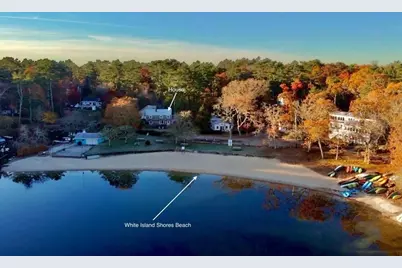 4 Park Circle, Wareham, MA 02538 - Photo 1