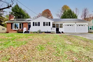 77 W Allen Ridge Rd, Springfield, MA 01118 - Photo 1