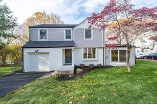 18 University Dr, Natick, MA 01760 - Photo 1