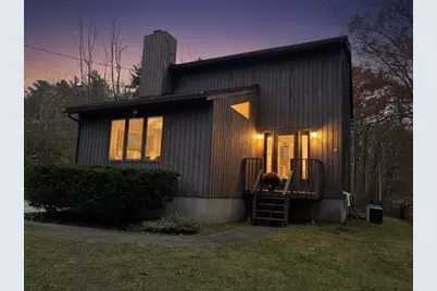 16 Garland Ave, Pittsfield, MA 01201 - Photo 1