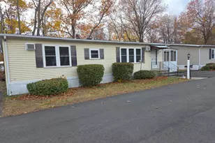 276 Lunenburg St, Fitchburg, MA 01420 - Photo 1