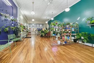 284 High St, Holyoke, MA 01040 - Photo 1