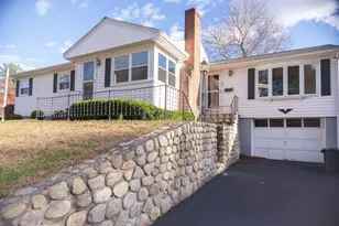 29 Rainbow Ave, Chelmsford, MA 01824 - Photo 1