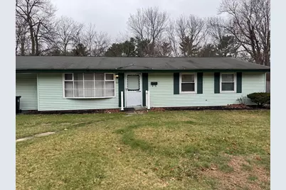 122 Sinclair Rd, Brockton, MA 02302 - Photo 1