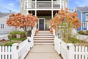 28 Pearl Ave, Winthrop, MA 02152 - Photo 1