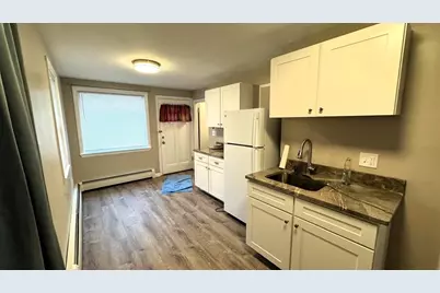 222 Hamilton St. #Twnhs, Cambridge, MA 02139 - Photo 1