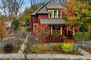 254 Davis St, Greenfield, MA 01301 - Photo 1