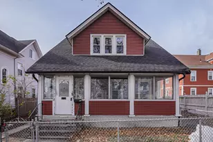 18 Sycamore St, Springfield, MA 01109 - Photo 1