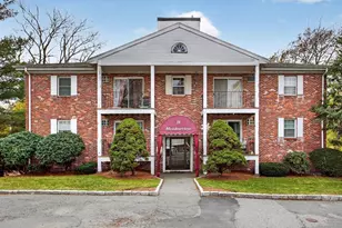 38 Bennett St, Wakefield, MA 01880 - Photo 1