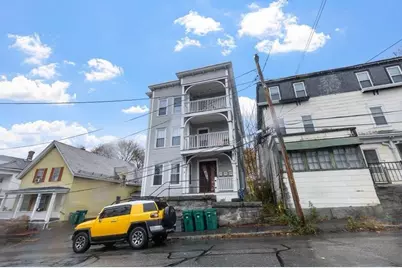 12 Washington St, Fitchburg, MA 01420 - Photo 1