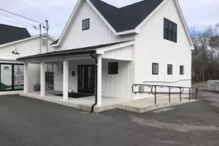 965 Washington, Hanover, MA 02339 - Photo 1