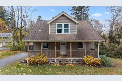 54 Maple St, West Boylston, MA 01583 - Photo 1