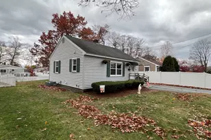 94 Fleming St, Lowell, MA 01851 - Photo 1