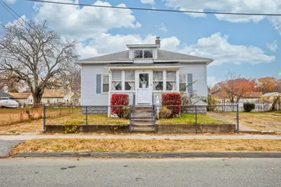 62 Jennings St, Chicopee, MA 01020 - Photo 1