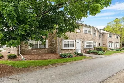 70A Washington Park Dr #2, Andover, MA 01810 - Photo 1