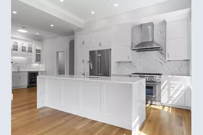 944 E Broadway #3, Boston, MA 02127 - Photo 1