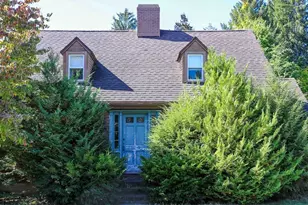 107 Washington St, Hudson, MA 01749 - Photo 1