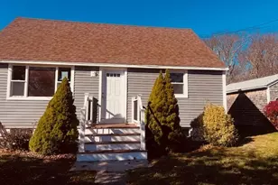 341 Lawton St, Somerset, MA 02725 - Photo 1