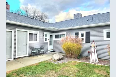 71 Greenwood Ter #71, Chicopee, MA 01022 - Photo 1