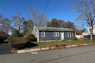 8 Hart Rd, Newburyport, MA 01950 - Photo 1
