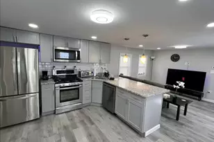 14 Lathrop St, Salem, MA 01970 - Photo 1