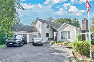 416 Hillcrest, West Springfield, MA 01089 - Photo 1