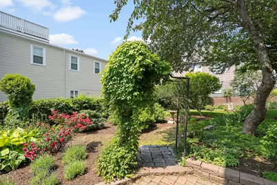 38 Spring #2R, Somerville, MA 02143 - Photo 1