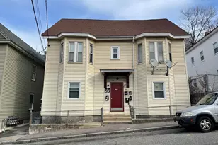 28 Grand St, Lowell, MA 01851 - Photo 1