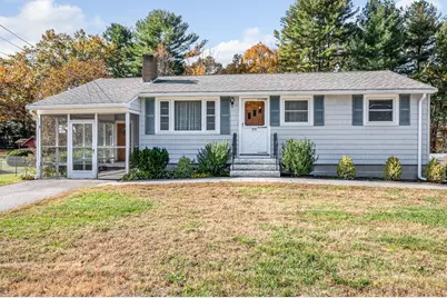 1370 Varnum Ave, Lowell, MA 01854 - Photo 1