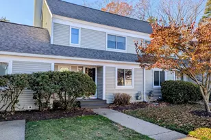 33 Stone Ridge Rd, Franklin, MA 02038 - Photo 1