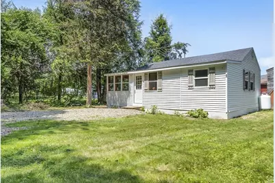 4 Lake Shore Lane, Holland, MA 01521 - Photo 1