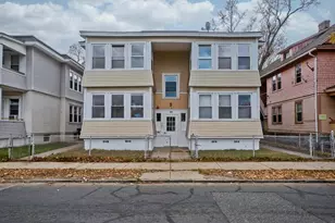 298 Oakland St, Springfield, MA 01108 - Photo 1
