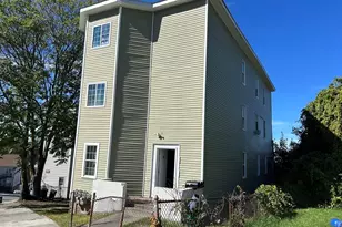 15 Norfolk St, Worcester, MA 01604 - Photo 1