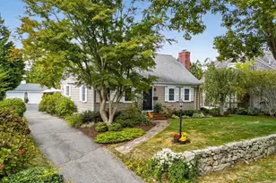 40 School St, Dartmouth, MA 02748 - Photo 1