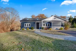 594 Pleasant St, Leominster, MA 01453 - Photo 1