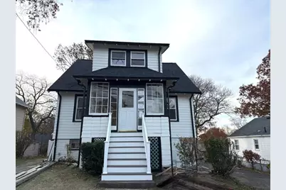 194 Fells Ave, Medford, MA 02155 - Photo 1