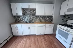 116-118 Lawrence St, Clinton, MA 01510 - Photo 1